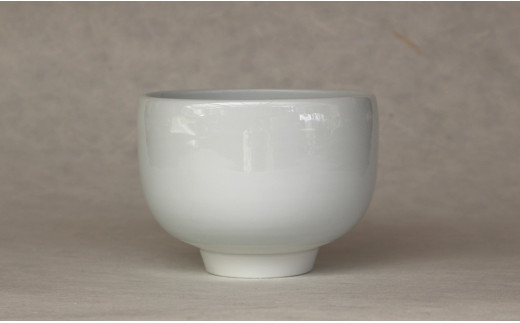 現代の名工 矢鋪與左衛門作【頭襟高台 白磁抹茶碗】有田焼