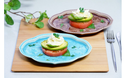 有田焼 春秋彫 色釉変形フラットプレート ペアセット 大慶