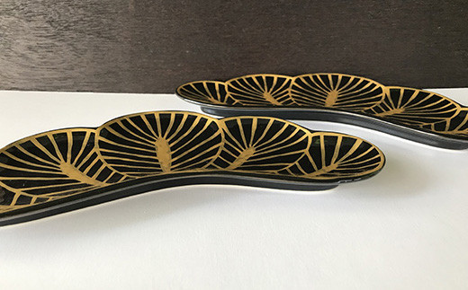 【有田焼】招福長皿黒松 (2枚セット)　07fs-0001