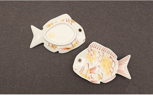 【有田焼･幸楽窯】ハレの日の招福豆皿･鯛(2ヶセット)　07fs-0004
