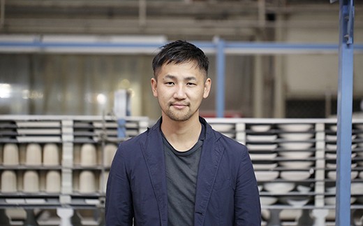 【ARITAブランド】2016/柳原照弘のリムプレート(黒)セット