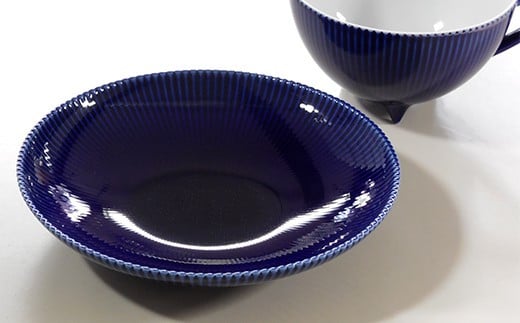 香蘭社◆有田焼◆ピンストライプ(R)カップ&ソーサー『Ruri』　10kr-0001