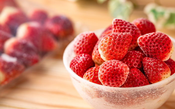 冷凍いちご（いちごさん）1kg 【8/12ICHIGOFARM】 [IBR004]