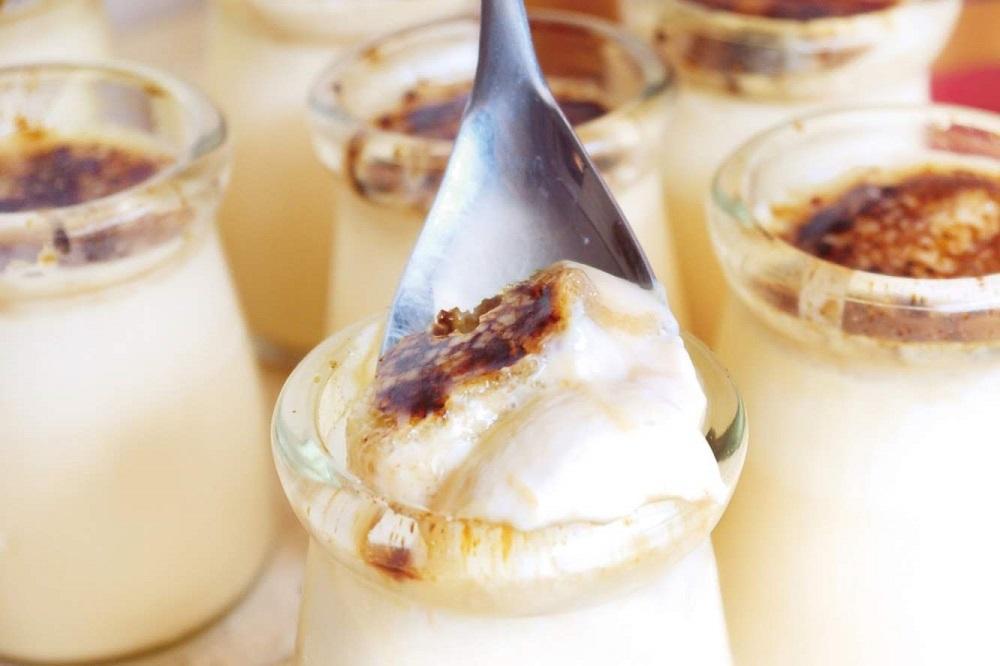 【AB992】【定期便／全3回】長崎産ミルクの キャラメル ブリュレ 6種セット / 心優 －Cotoyu Sweets－