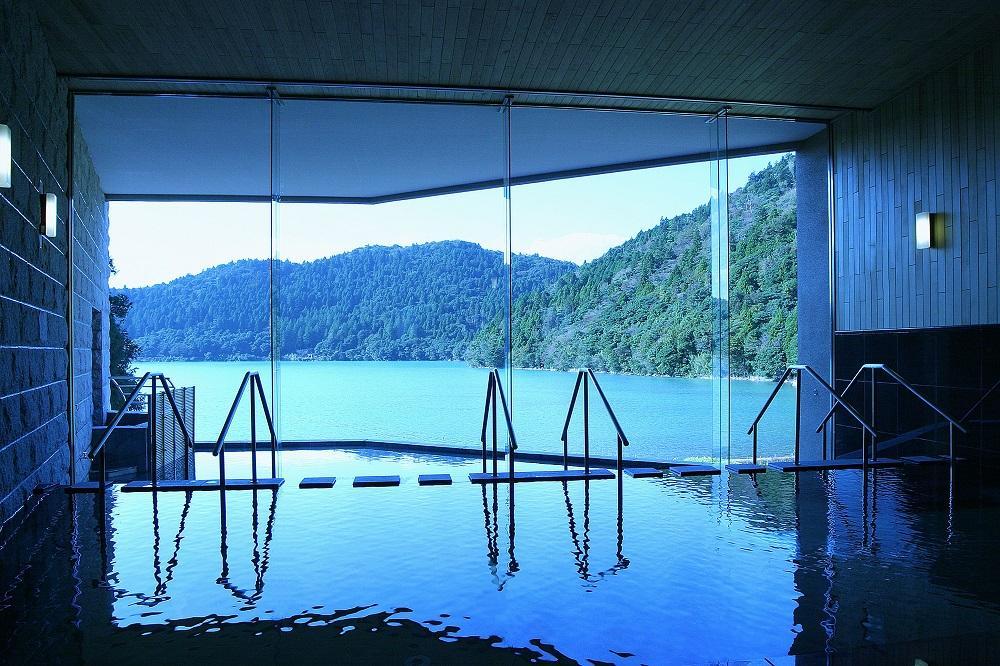 【東園】平休日1泊2食付 ペア宿泊券《和室》