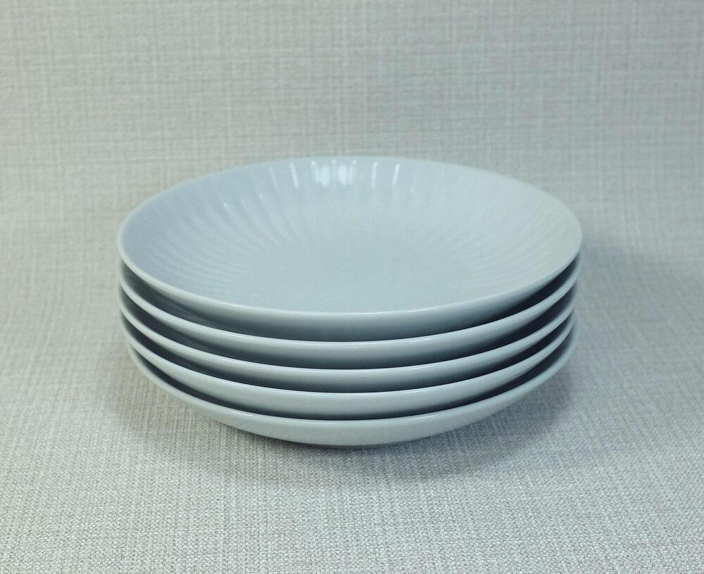 【AB1075】【波佐見焼】15.5ｃｍの皿５枚組  花ふわり 白 【西海陶器】 ５　10135