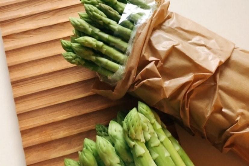 【先行予約】春アスパラガス 1kg M・Lサイズ混在 2026年1月下旬頃より発送