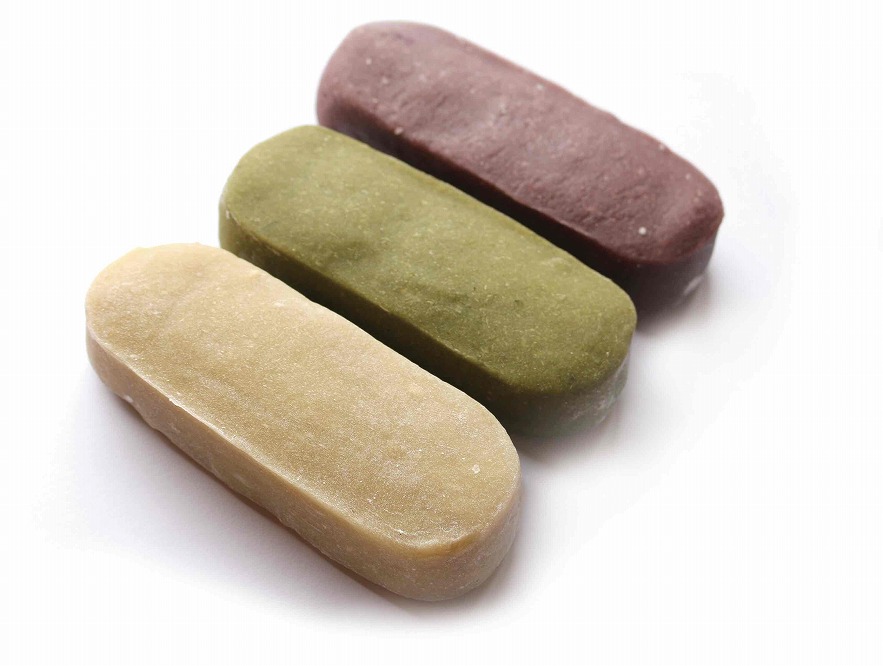 昔懐かしい五島の甘味　～かんころ餅ともなか二品～＜ルモンド風月＞