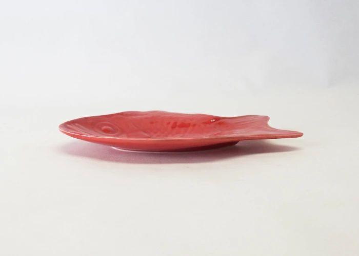【波佐見焼】１６．５×９.５cm赤無地の皿５枚組　鯛  【西海陶器】 ５ ４４００２