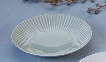 【AB1078】【波佐見焼】φ21.5ｃｍの皿５枚組  花ふわりグレー 【西海陶器】 ５ 11323