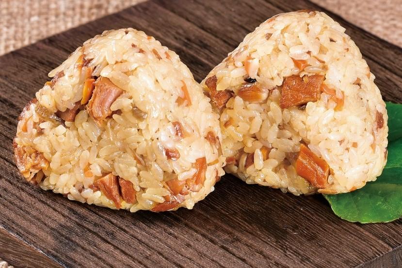 角煮まん 4個・角煮めしおにぎり 5個 詰合せ 角煮家こじま (MO-45)