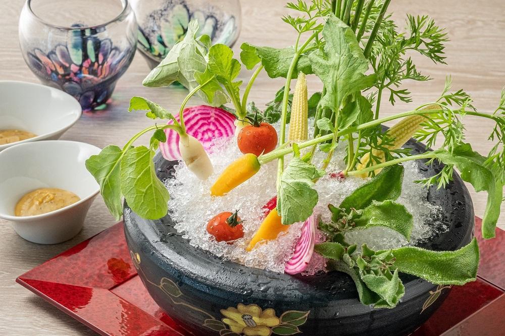 【東園】平休日1泊2食付 ペア宿泊券《和室》