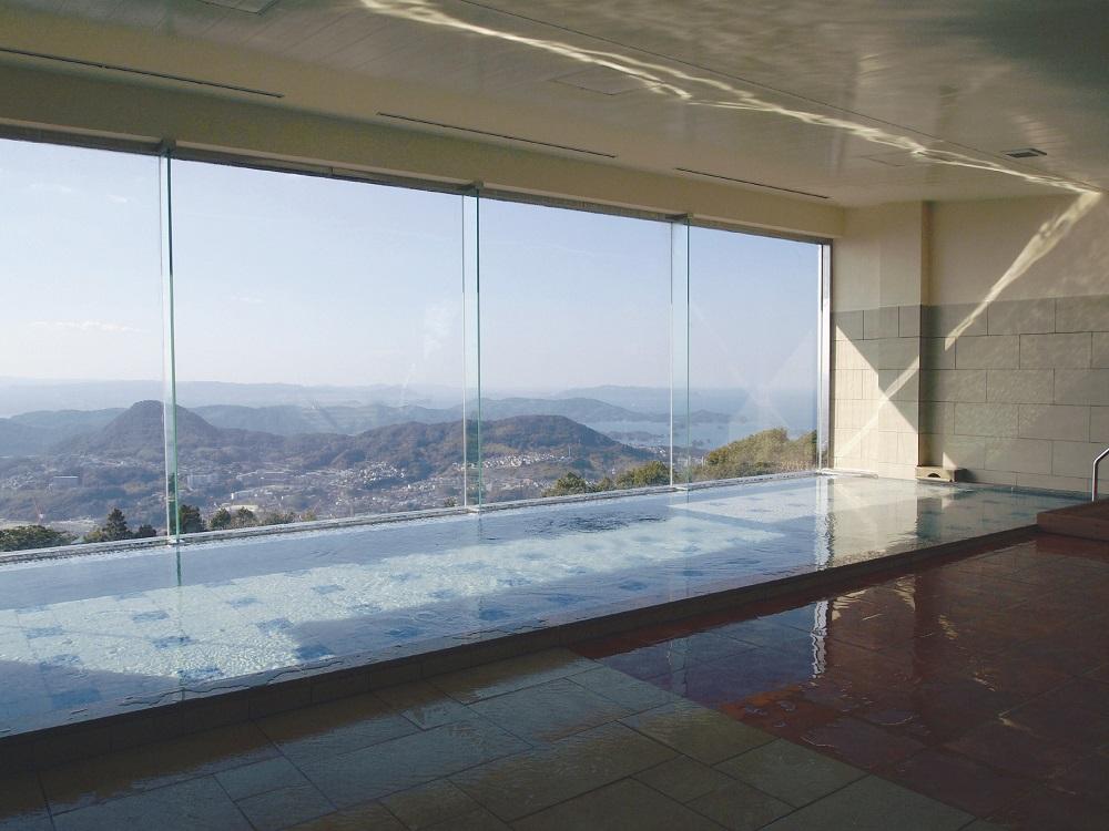 【弓張の丘ホテル】平休日1泊朝食付 ペア宿泊券《ツイン》