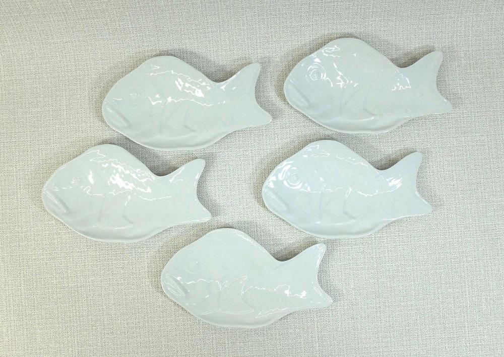 【波佐見焼】１６．５×９.５cm白無地のお皿５枚組　鯛  【西海陶器】 ５ ４４００３