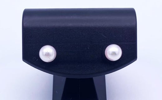 【あこや真珠】ピアス 約5.0～5.5mm（K18）