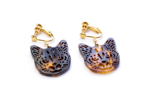 【べっ甲】まち猫イヤリング