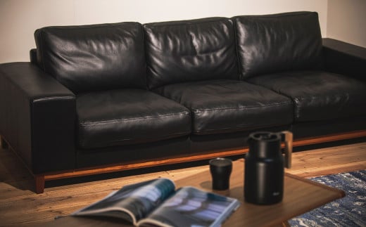 フロー3人掛ソファ (ウォールナット-本革ブラック)