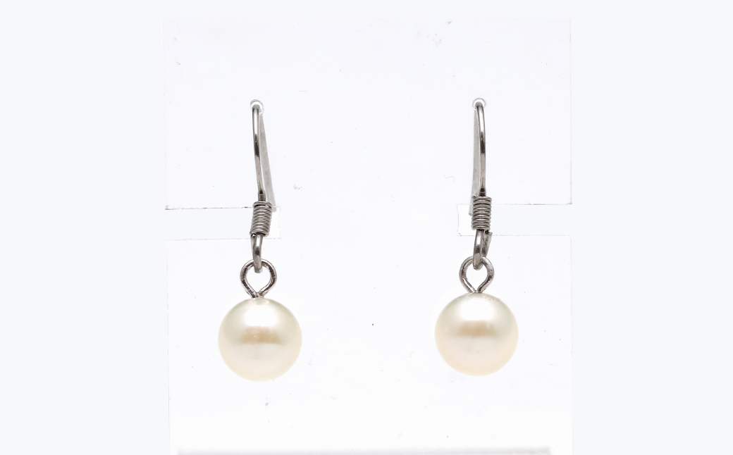 あこや真珠(7-7.5mm)フックピアス/サージカルステンレス使用