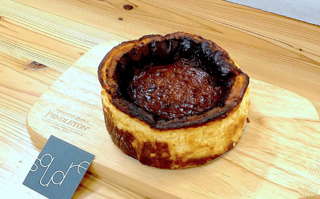 バスクチーズケーキ 5号 直径15cm