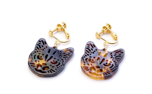 【べっ甲】まち猫イヤリング