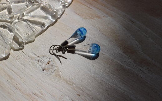 海色ピアス