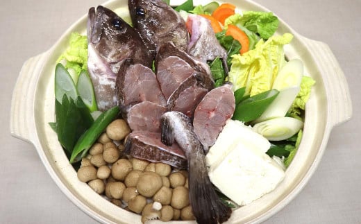 長崎の森で育てた『幻のクエ』 まるごと 一本(1kg～2kg前後)／ 海鮮 魚介 刺身 クエ 鍋 高級魚 長崎県 長崎市