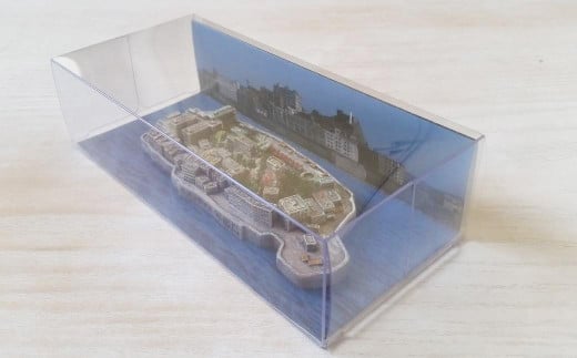 軍艦島ジオラマ1/4000モデル、グンカンデザインTシャツセット Lサイズ