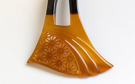 【本べっ甲】麻の葉透かし彫り かんざし