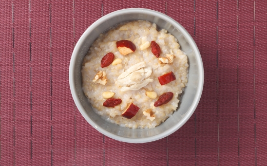 【全12回定期便】レトルト鶏塩粥セット