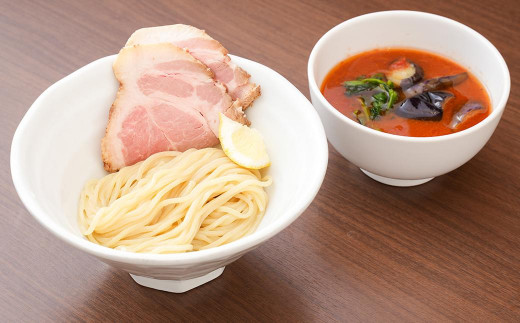 【全3回定期便】とんこつラーメン 4食分  3種類 計12食
