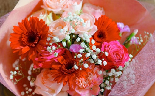 【全12回定期便】ピンク バラと季節の花束