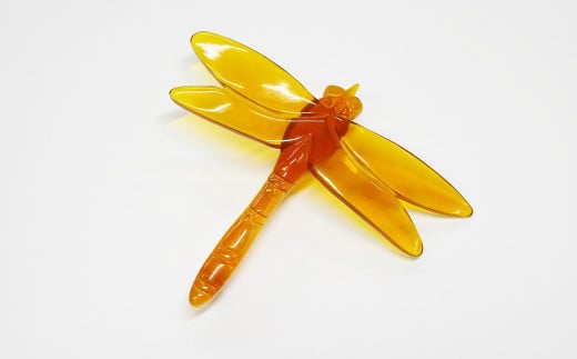 【本べっ甲】とんぼブローチ