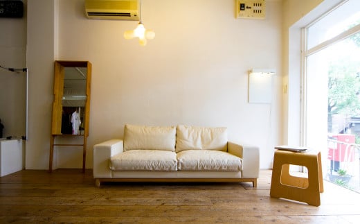 フロー2人掛けソファ (オーク-本革アイボリー)