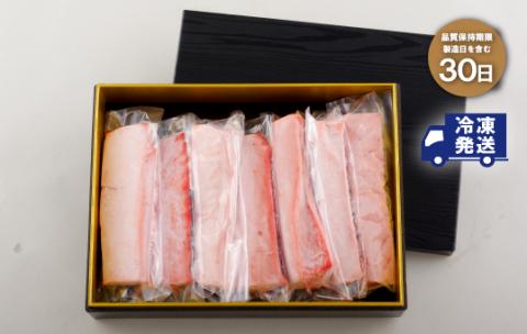 [A142p］《定期便》長崎県産本まぐろ(大トロ･中トロ･赤身)1kg以上【12回お届け】