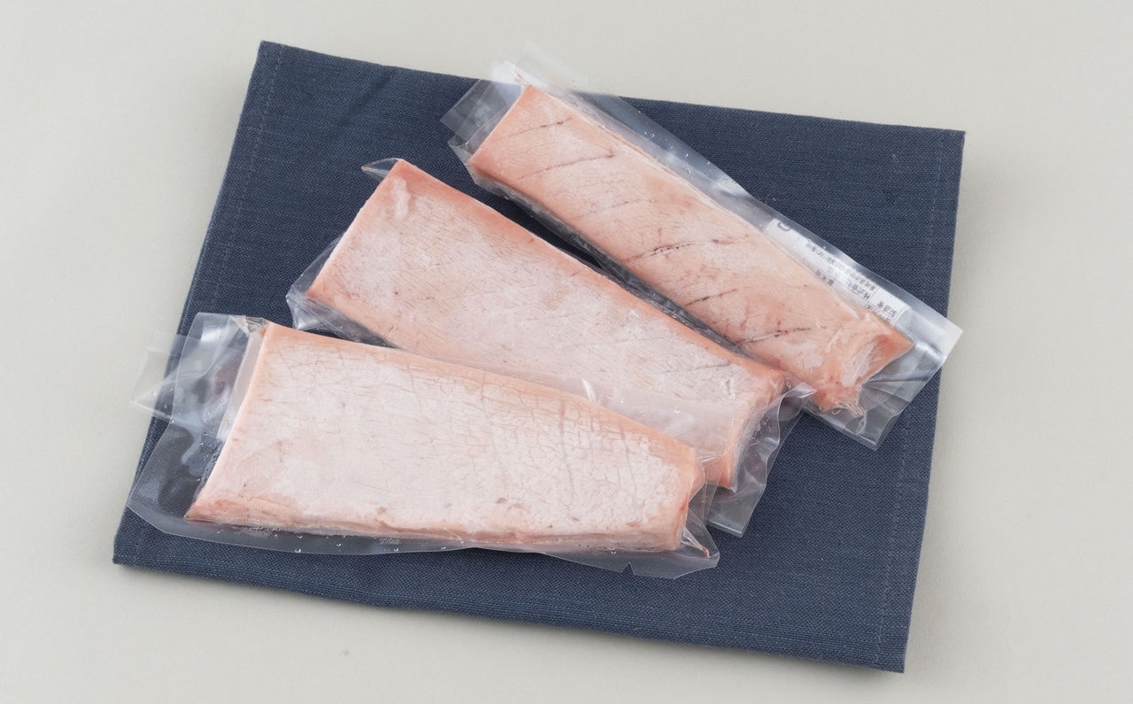 [A131p］〈長崎県産〉本まぐろ(中トロ･赤身)480g以上