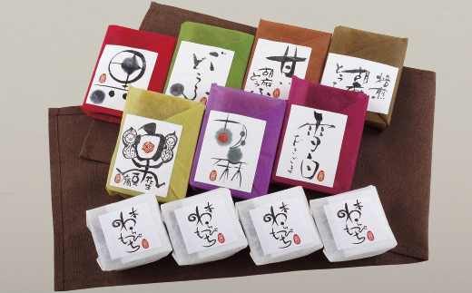 [E216p］昔ながらの長崎胡麻とうふと本わらび餅の詰め合わせ