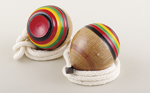 [G297p］｢佐世保独楽｣競技用同型特大2個セット(長崎県指定伝統的工芸品)