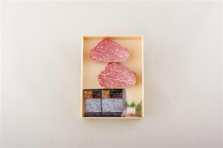 [B205p］《定期便》長崎和牛赤身ステーキお届け便(隔月3回)