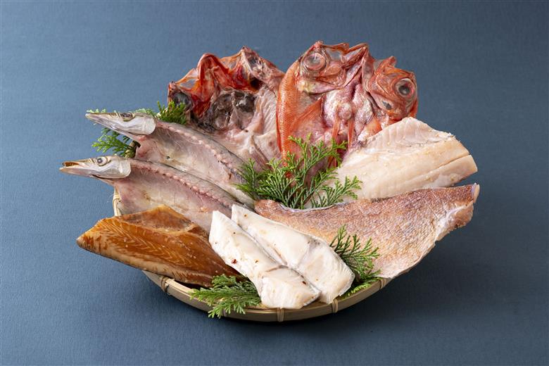 [A265b］高級白身魚干物｢百花繚乱｣丸富水産