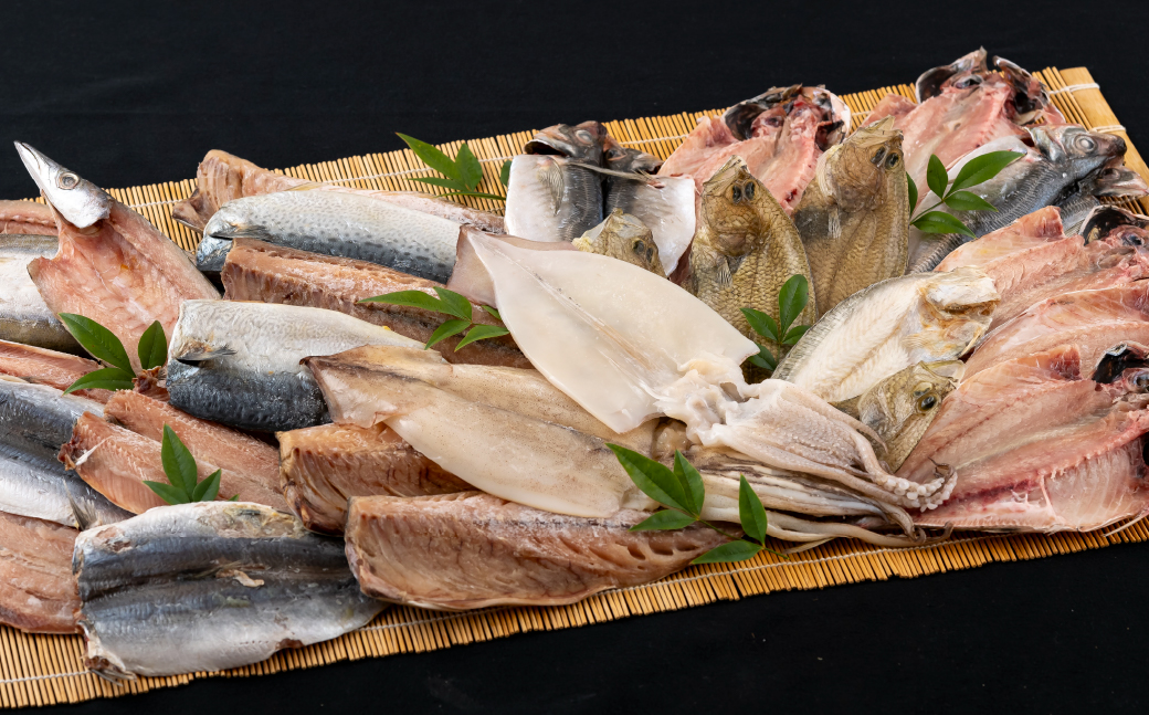 [A449］〈かけはし水産〉チョット訳あり干物セット