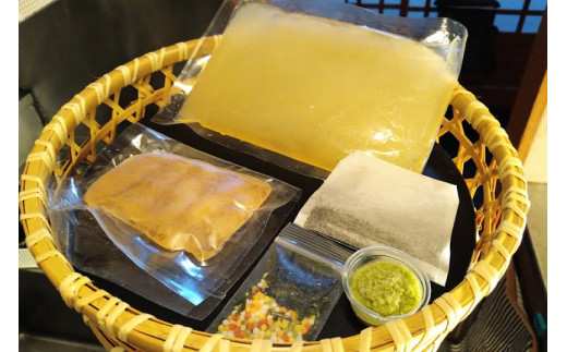 AF155ミシュランプレート掲載のお料理店「まどか」　島原鯛茶漬け・自家製辛子明太子セット