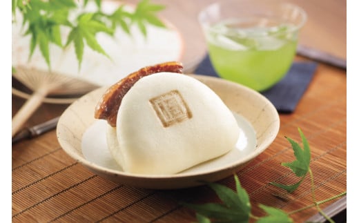 CI174  岩崎本舗 長崎角煮まんじゅう 8個入 (袋)