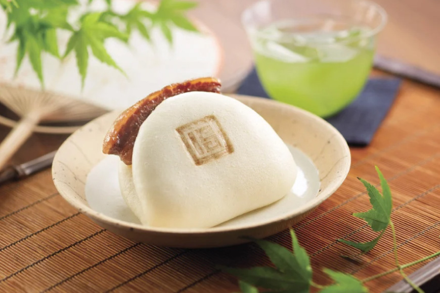 BJ040 岩崎本舗 【3回定期便】長崎角煮まんじゅう 20個入 (箱) [長崎県 島原市]