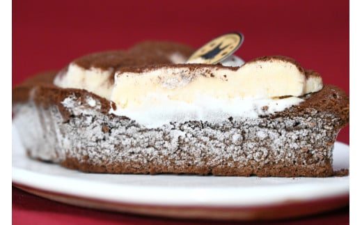 【2026年2月より順次発送】 AI184 スフレ チョコケーキ 1個 [ チョコレートケーキ スフレケーキ ふわふわ チョコ ケーキ 冷凍 スイーツ 焼き菓子 濃厚 パティスリーシャトン 長崎県 島原市 ]