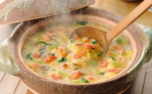 ED207 旨みたっぷり！厳選ズワイカニ 2kg （ボイル済み）【長崎県 島原市 海鮮 カニ かに ずわいがに 蟹足 蟹肉 送料無料 お取り寄せ おとりよせ お中元 お歳暮 沖縄・北海道配送可】