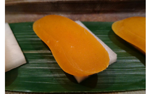 FE252　ミシュランプレート掲載のお料理店「まどか」　自家製 高級 からすみ 2本入 　【桐箱入・無添加】