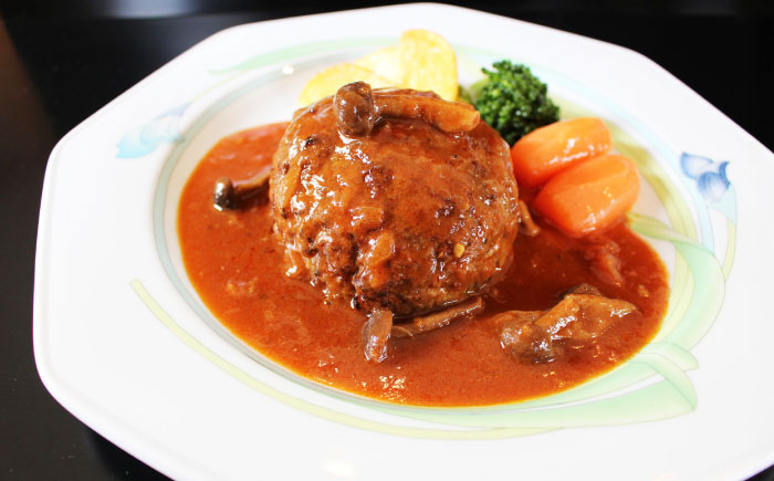 【年内配送】(12/23入金分まで)テレビで紹介されたランドール【Eセット】【特撰カレー】＆長崎和牛・諫美豚の煮込みハンバーグセット [AHBW009]