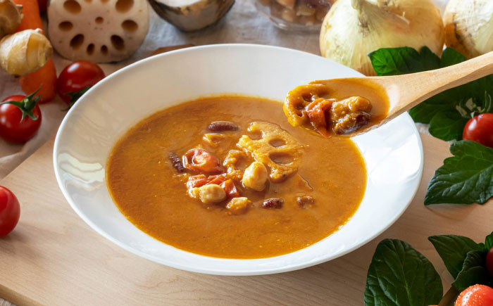 ミニトマトスープカレー「お宮の小鈴」(200g) 2個 / カレー レトルト レトルトカレー ミニトマト トマト スープカレー とまと / 諫早市 / 宮下農園 [AHCG030]