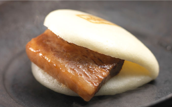 長崎角煮まんじゅう8個・大とろ角煮まんじゅう8個 計16個セット / 角煮 角煮まん 岩崎 角煮まんじゅう 中華まん 惣菜 おやつ 長崎 饅頭 / 大村市 / 岩崎本舗[ACAH003]