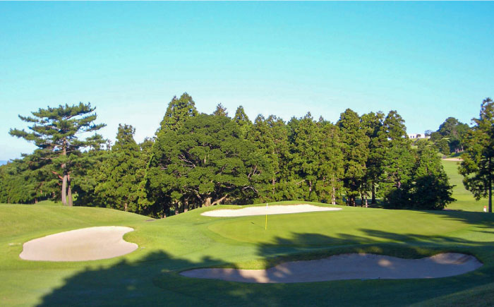 【 オールドコース 】 平日 ゴルフ プレー券 ( 1名様分 ) 大村市 大村湾カントリー倶楽部 [ACAY001]